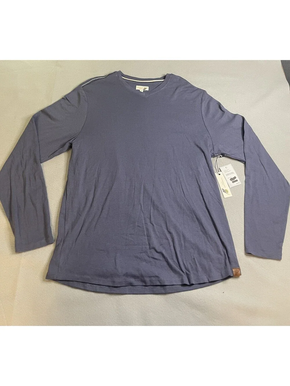 FUNDAMENTAL COAST Mens  Blue Long Sleeve V-neck - Size XL